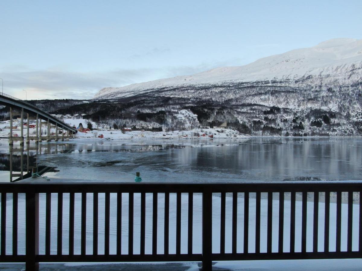 Arctic Inn Gratangen Kültér fotó